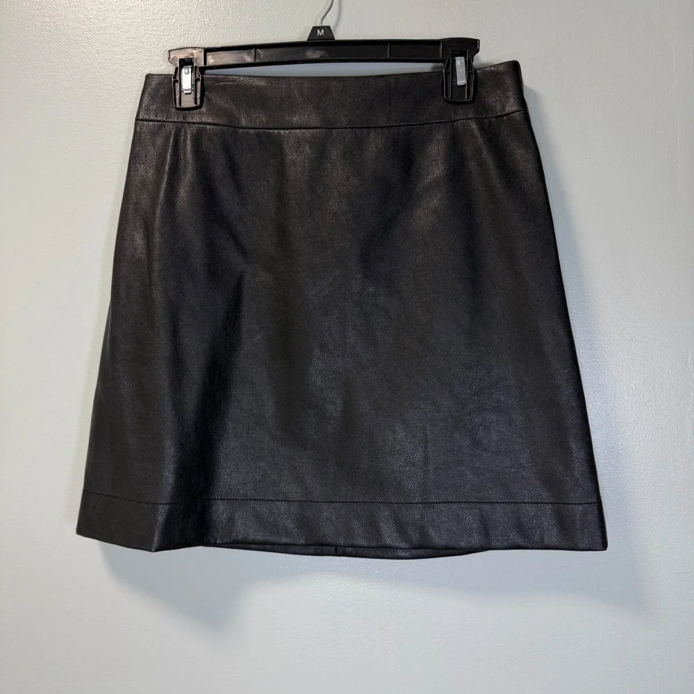 J.Crew Black Faux Leather Mini Skirt A-Line‎ Size 4